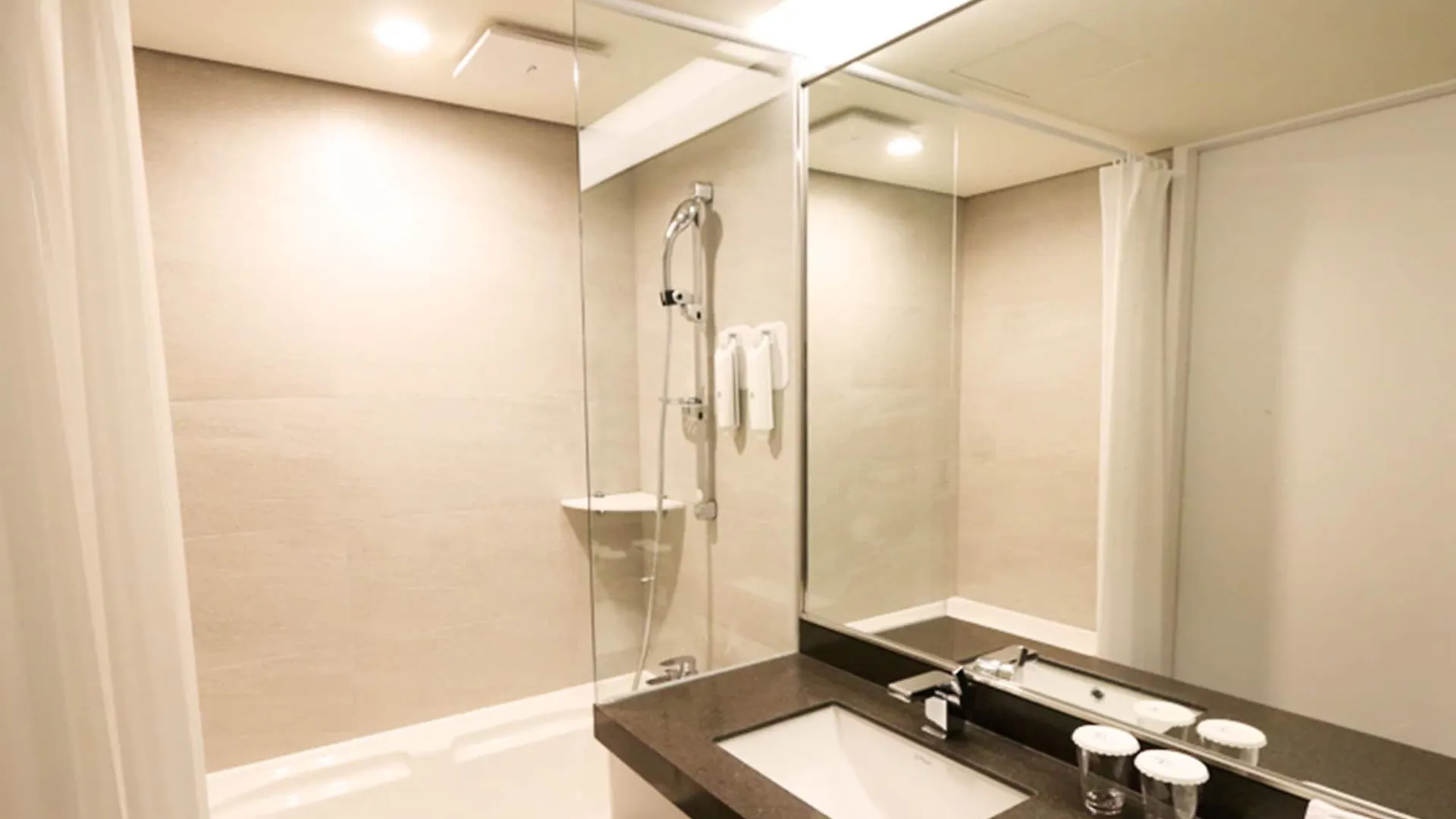 Hotel Thomas Myeongdong Seoul