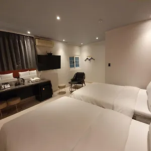 모텔 Wo 용산역
