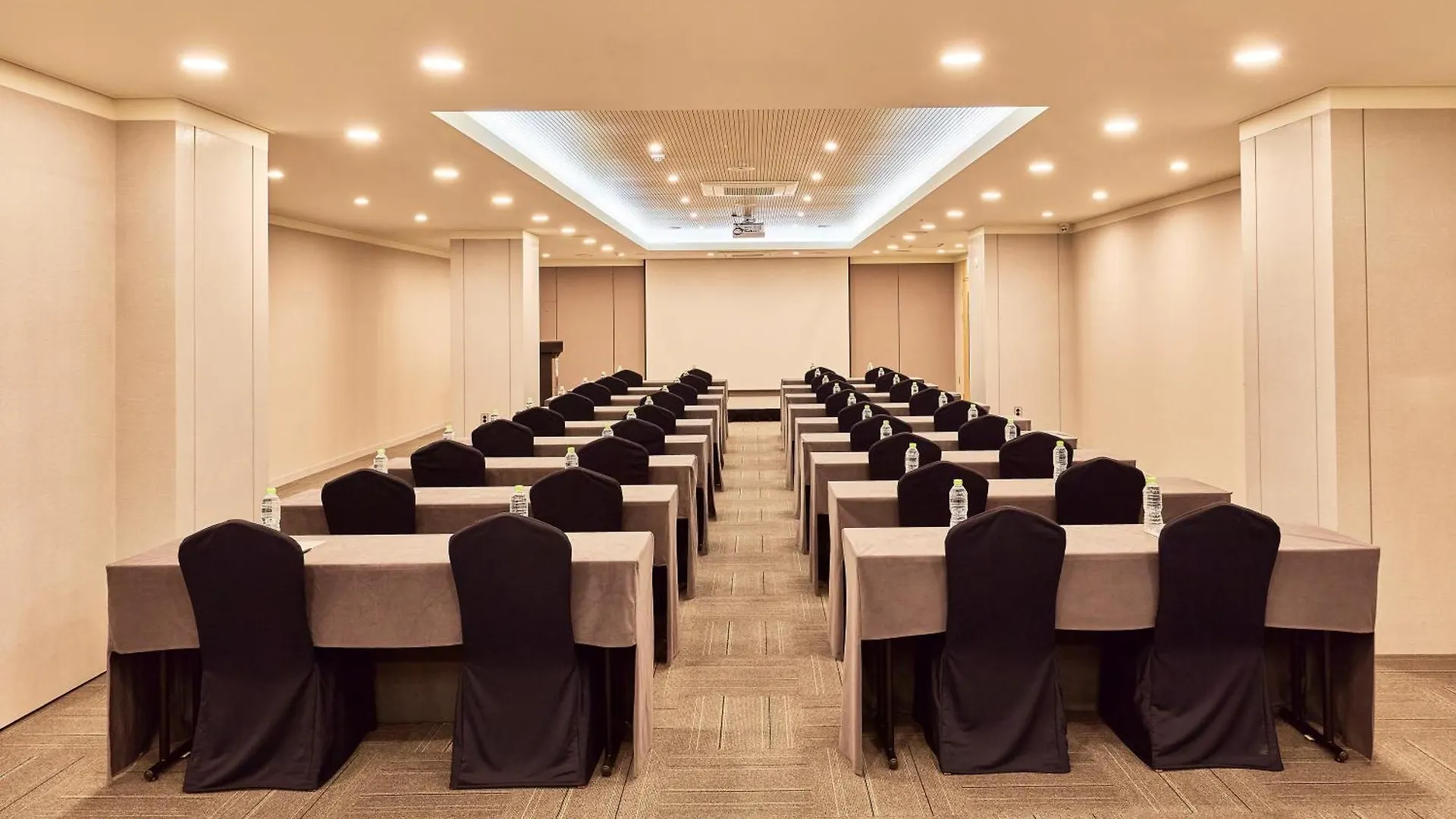 Hotel Thomas Myeongdong Seúl Corea del Sur