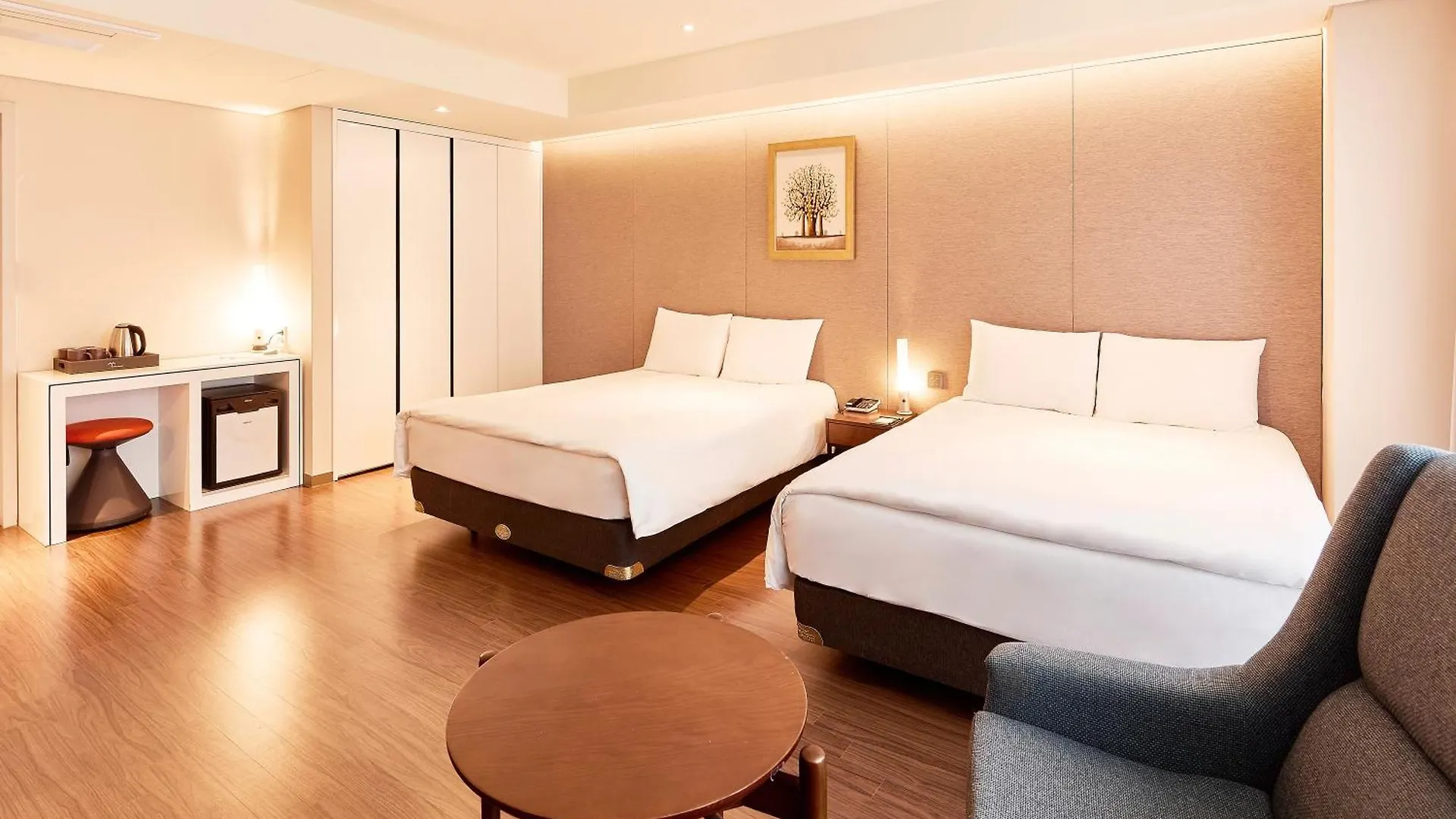 Hotel Thomas Myeongdong Seoul 3*,