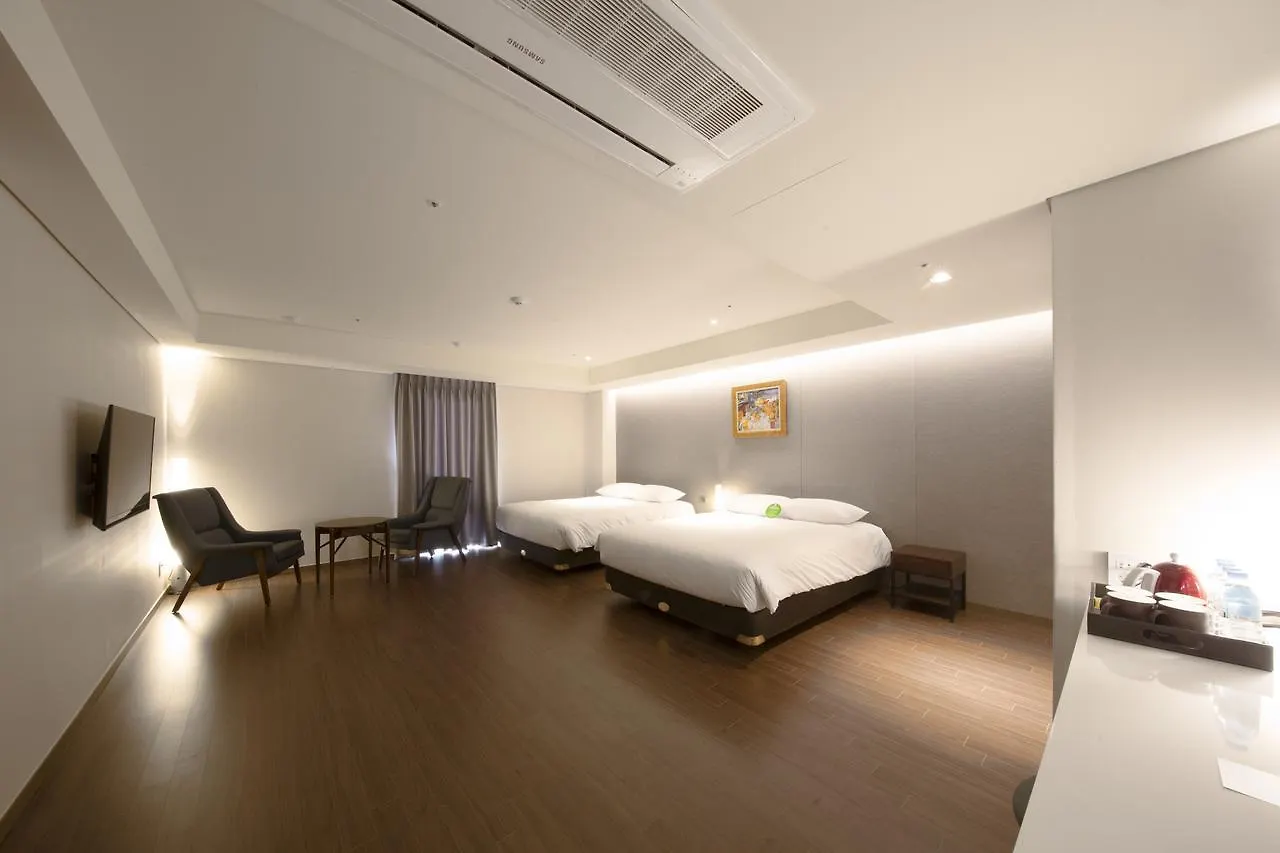 Hotel Thomas Myeongdong Seul