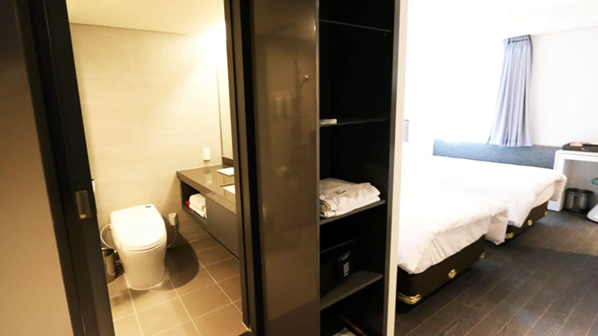 Hotel Thomas Myeongdong Seoul 3*,  South Korea