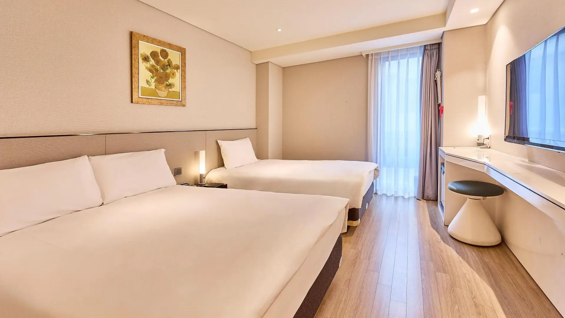 Hotel Thomas Myeongdong Seoul 3*,  South Korea